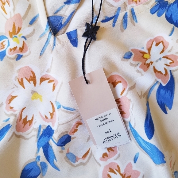 🌸‎ NEW BCBGeneration | Floral Corset Crepe - Picture 10 of 16